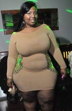 thickerisbetter:  😍😍Thick/BBW Appreciation😍😍