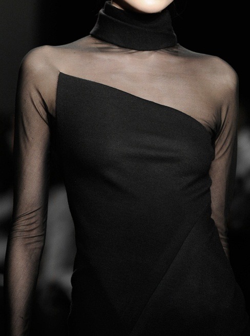 insanity-and-vanity:  130186:Donna Karan Fall 2012   This is such a look