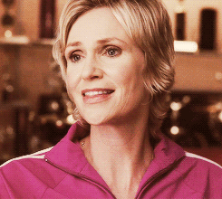 sedfierisentioetexcrucior:#best moments in the history of tv tbh
