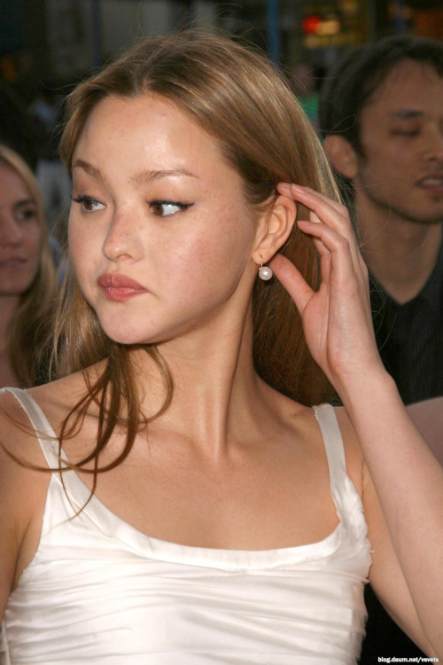 soleilglow: Devon Aoki at the premiere of Mutant Chronicles, 2009