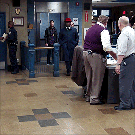 gothsmoak:Brooklyn Nine Nine (’Show Me Going’) v. Agent Carter (’Now Is Not The End’)