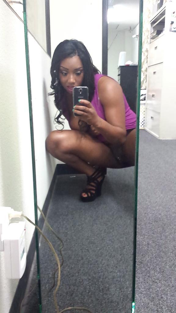 curtflirt509:  She is beautiful!! I would love to taste!!