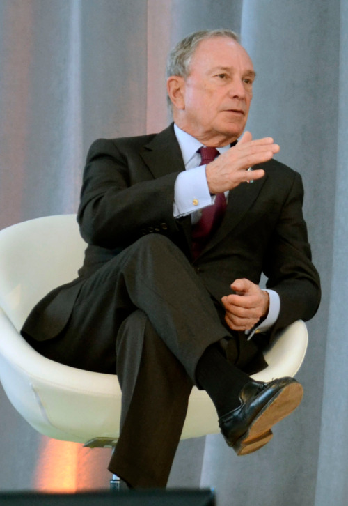 mega-oldielover: Michael Bloomberg Sexier president option
