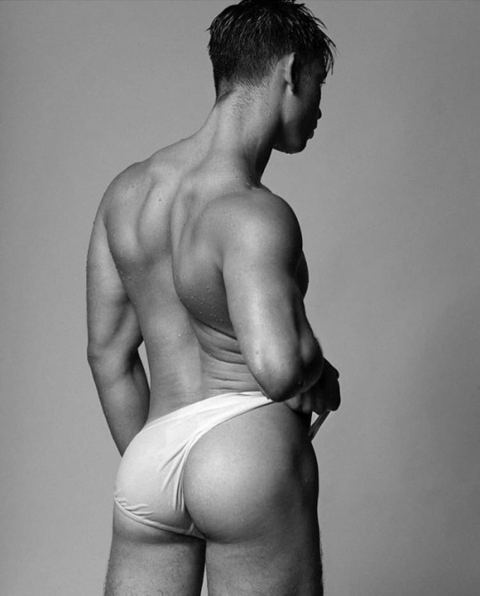 daveydiscoballs:  Also a fave…