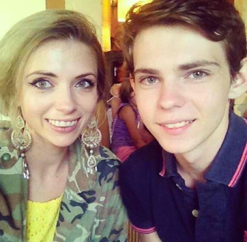 Robbie Kay with sister Camilla Kay
(Aren’t they both so beautiful!)