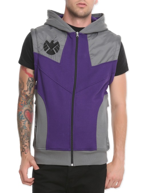 fuckyeahmarvelstuff: Hawkeye Zip Hoodie from Hot Topic