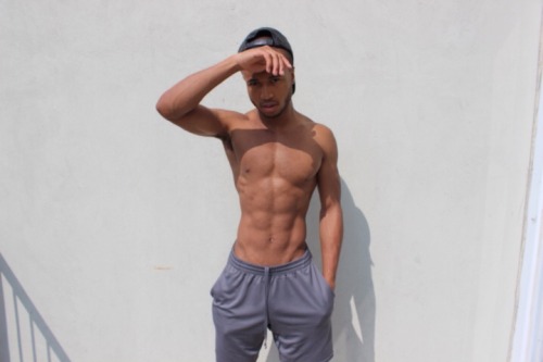 nathanielnoir:  @nathanielnoir 
