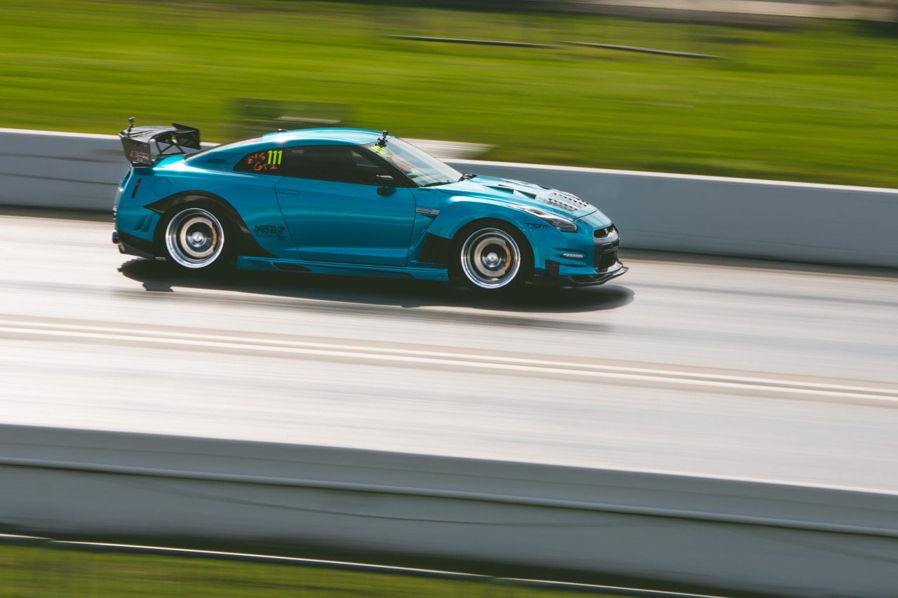 zaubererr:  Varis GT-R