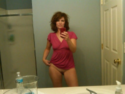 lovemilfsonfire:  Milfs on Fire