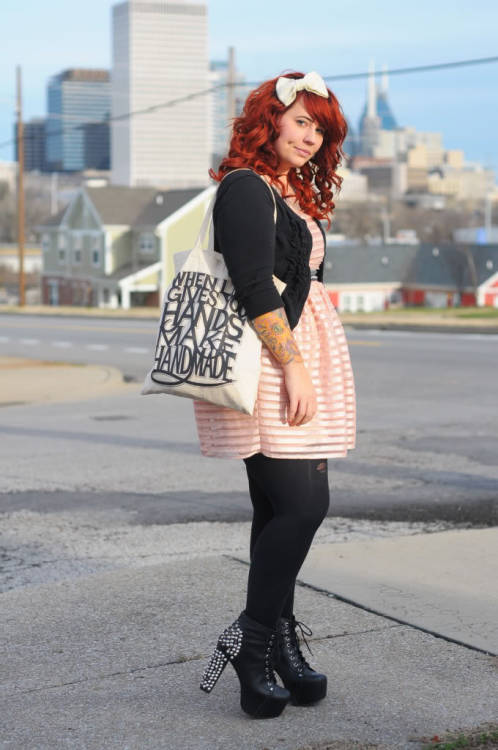jeffroscurvygirls:  kaelah bee