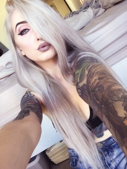 kimberryberry:  I am my own hair goals 😍