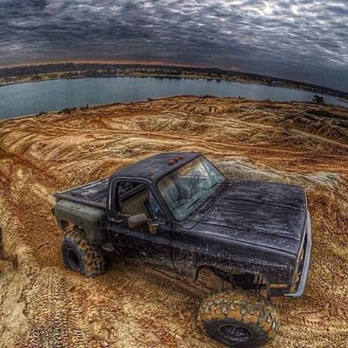 k5willy:Lifted Stepside squarebody