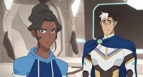 ashterism:  “Altean Shiro and human Allura?”  i dont know what shiros outfit is but