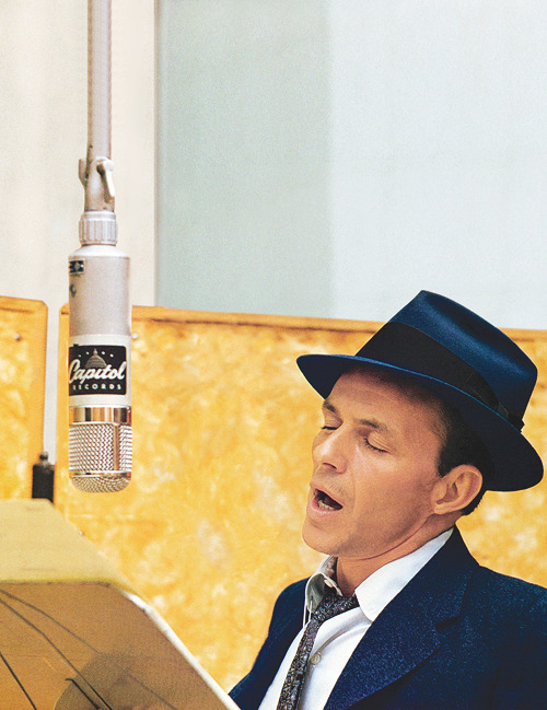 francisalbertsinatra:Happy Birthday Frank Sinatra! (December 12, 1915-May 14, 1998)When Frank sings 