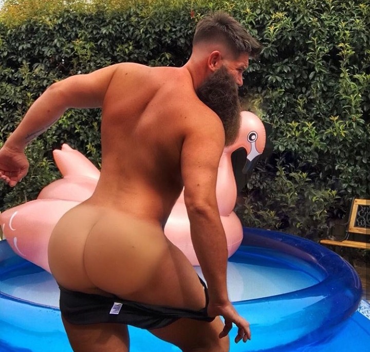 que-culo-miguel:  Sexy