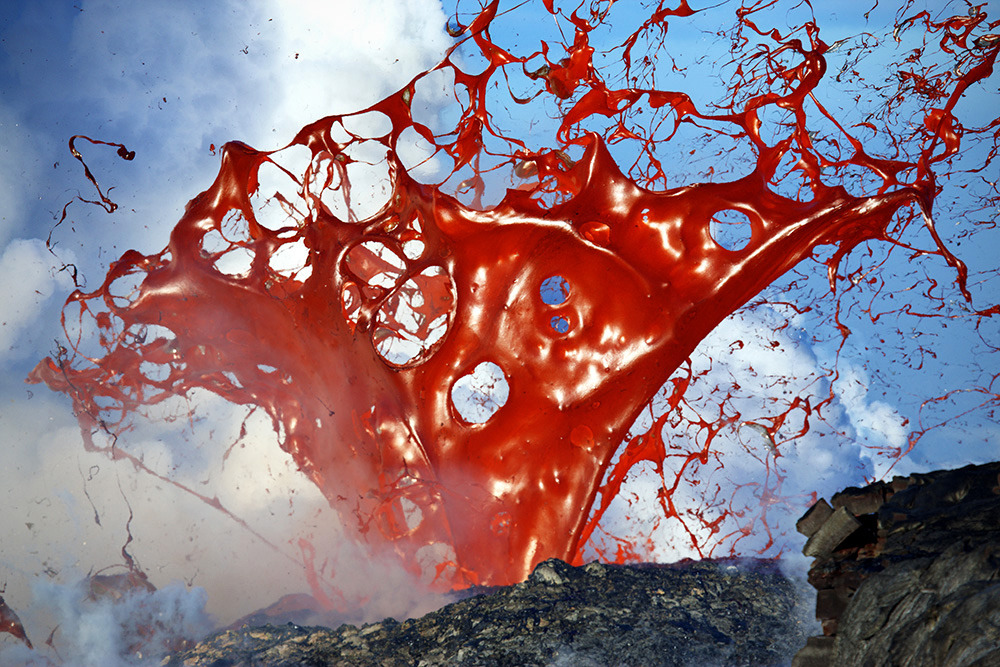 ourearthisbeautiful:A giant lava bubble, over a hundred feet across, explodes violently,