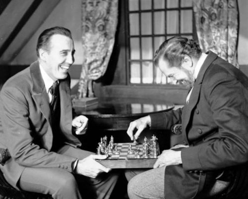 stupittmoran:    Since both these great men were born today It should be a holiday Happy birthday to two horror giants, Vincent Price & Christopher Lee :-)   