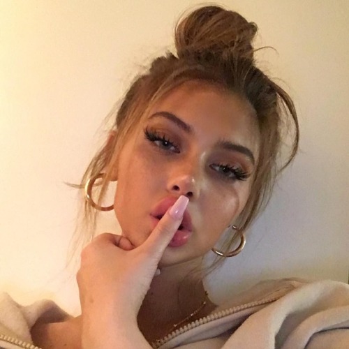 Free to join, get a date today and hookup and have free sex!!