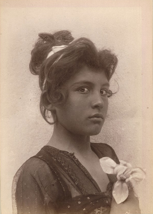  Young girls, Taormina, Sicily, Italy (1890).  What pretty girls!