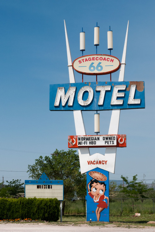 terrysdiary:Stagecoach 66 Motel