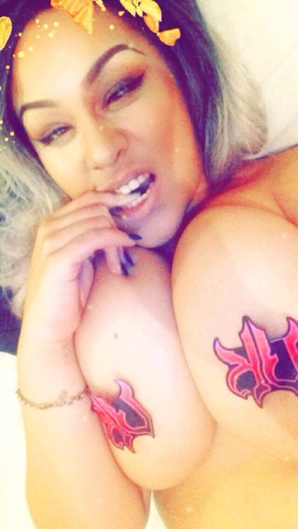 paisleighb: Snapchat X Pastie Montage