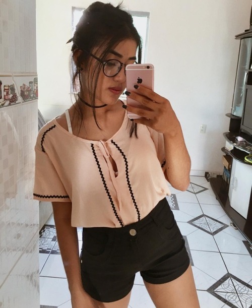 http://streetgrl.tumblr.com/post/161215096582