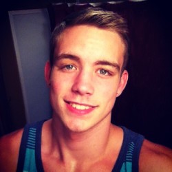 immersus:  Dustin McNeer Instagram: d_mcneer