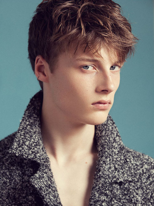 trashyprinces: Hugh Laughton-Scott by Paul Morel.