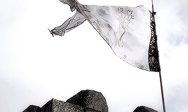 frodo-baggins:There, peeping among the cloud-wrack above a dark tor high up in the
