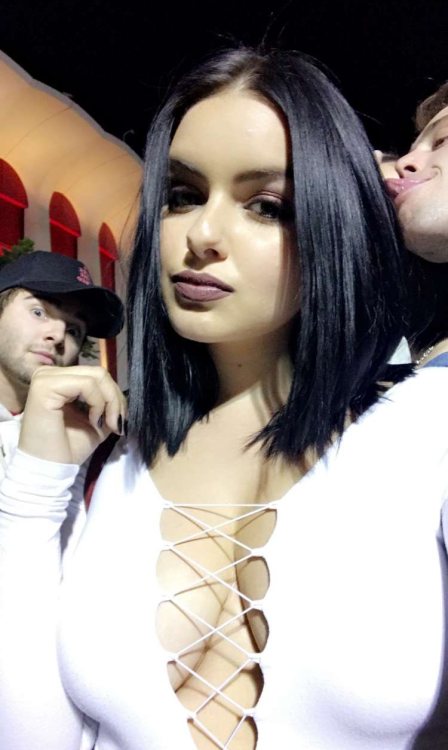 XXX prettymissy4u:  Ariel Winter - New Short photo