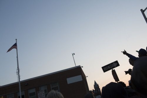 cadillacranchdressing:As the six officers involved in the arrest and death of Freddie Gray remain su