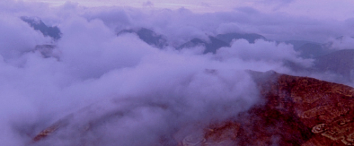 grindhouseblog:Breaking the Waves (1996) Lars Von Trier