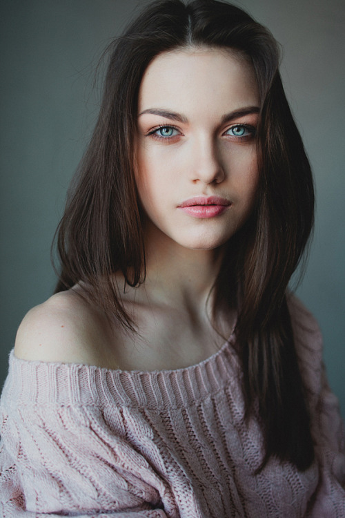 positivelynoteworthy: Sveta (via Liliya)