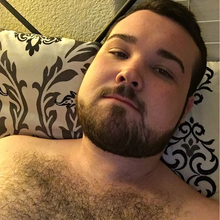 thebeardedguyy:  Oh 🐳 