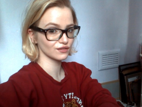 snatch-comix:  90s supermodel vibez   Beautiful girl