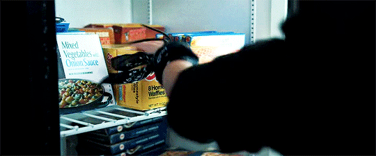 strangerthingsedits:  Eleven Back at it again with the Eggo-napping.