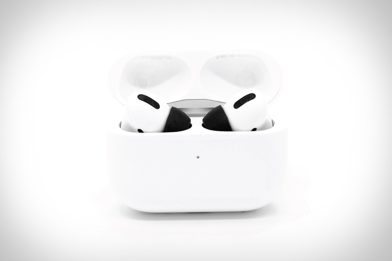 Uncrate — Comply AirPods Pro Foam Eartips