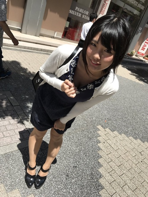 morotan:  平本一穂 @フルセイル ‏ @kazuho_11  本日の撮影も順調ですp(^_^)q  今日の女優さん…優しくて笑顔が素敵な頑張り屋サン、水城りのチャン〜(≧∀≦)  https://twitter.com/kazuho_11/status/886080123769724928