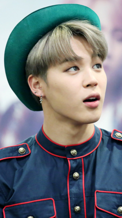 jiminstuff: like or reblog nunca deixem esse post morrer