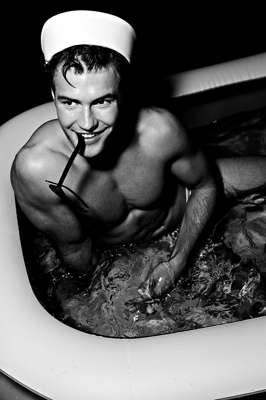 malesinphotos:  ph. Leigh Keily