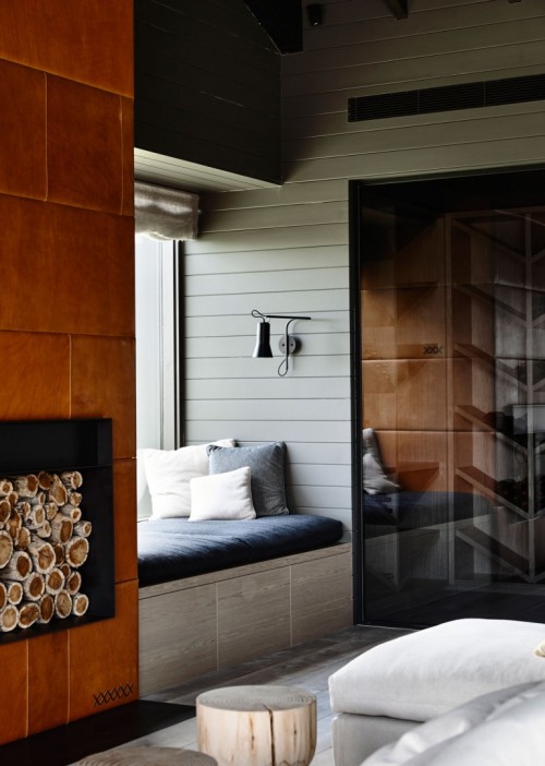 {Australian firm Canny Architecture went for a modern barn kind of aesthetic in this home, with dark