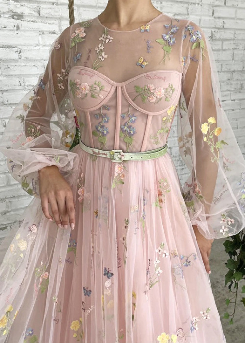 chandelyer:Teuta Matoshi “Flourishing Meadow” and “Pastle Castle” gowns Plumeria fashion