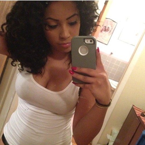 baddqueens:  @queensoverkings 