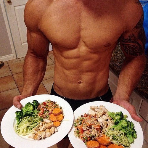 getfittogethot: fitrawlove: buns-and-guns:  fitzoom:  diamondsnglitz:  ❖  I’d rather eat that off hi