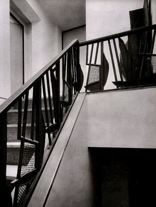 danismm:The sun room and stairwell leading to the sun room. Templeton Crocker’s penthouse in San Francisco, 1929. Jea-Michel Frank architect.