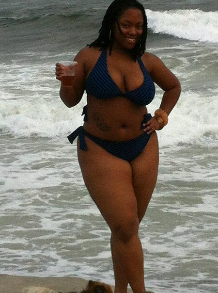 planetofthickbeautifulwomen:  Trini Chai 