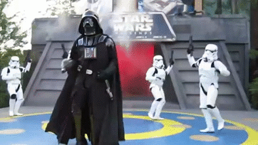 sithisis:  Even bounty hunters and the Sith find time to dance. 