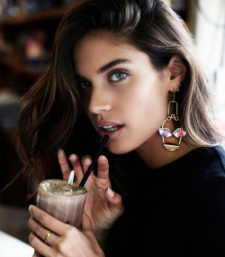 sarasampaios:    Sara Sampaio for Kookai/Vogue Australia   