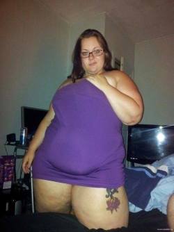 amobbw-ssbbw:  Purpura 1