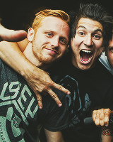 austinzarlile:  Pierce The Veil &amp; blessthefall 